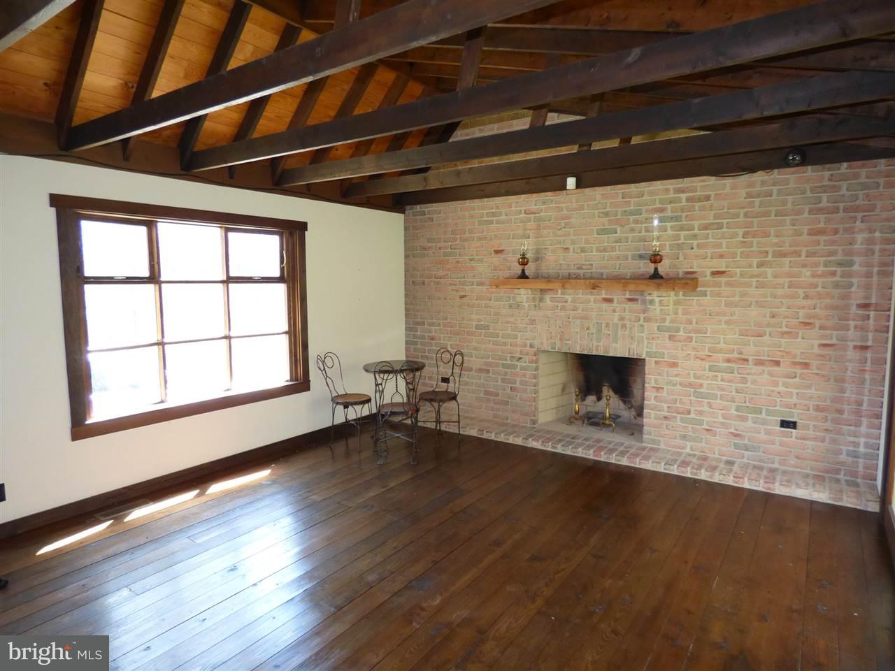 450 Mountain Road Liverpool, PA 17045 - Photo 5 of 25 Gallery Image 5