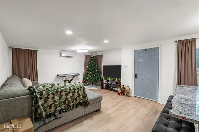 $99,000 | 116 Thomas Street, Oil City, LA 71061