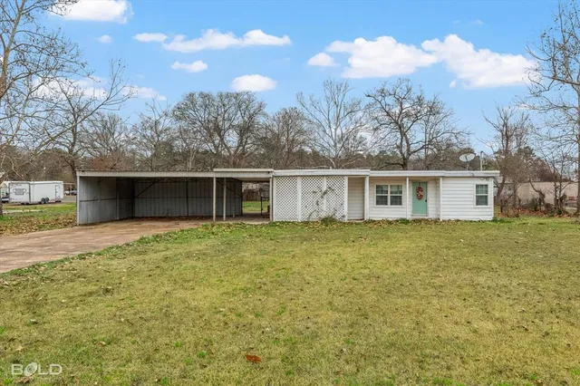 $99,000 | 116 Thomas Street, Oil City, LA 71061