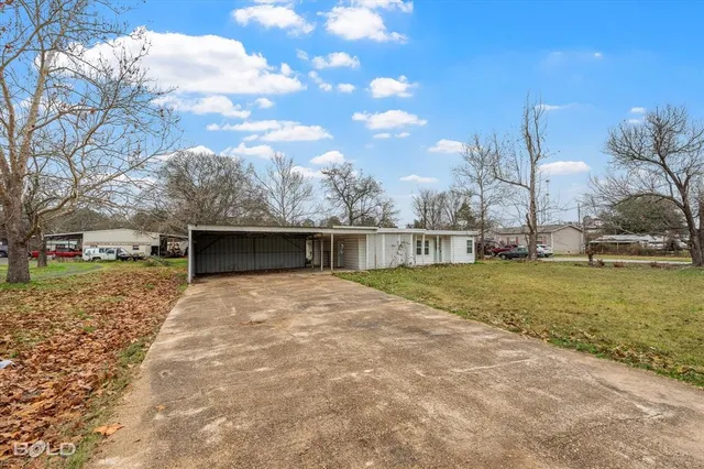 $99,000 | 116 Thomas Street, Oil City, LA 71061