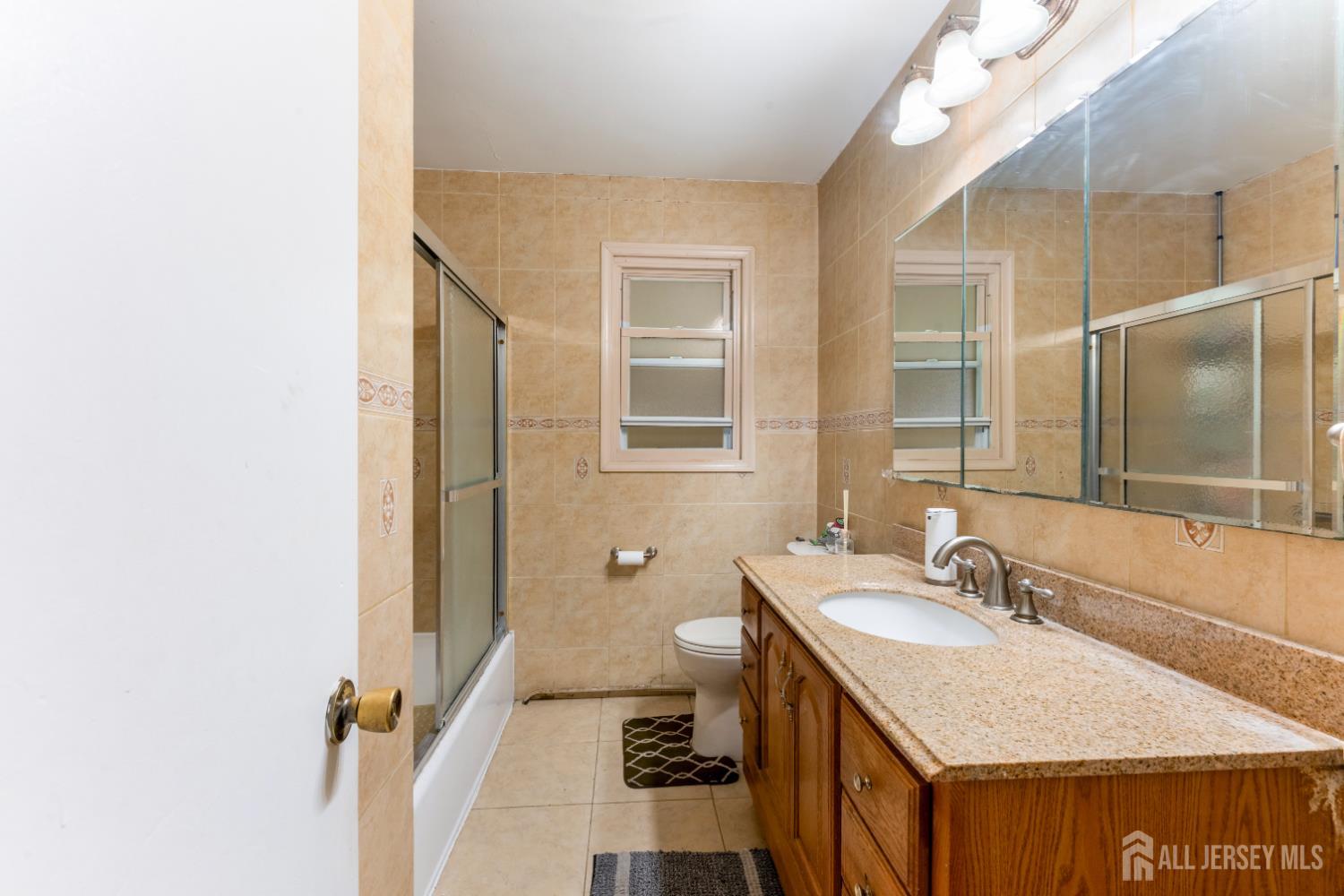 22 Foley Avenue Edison, NJ 08820 - Photo 14 of 41
