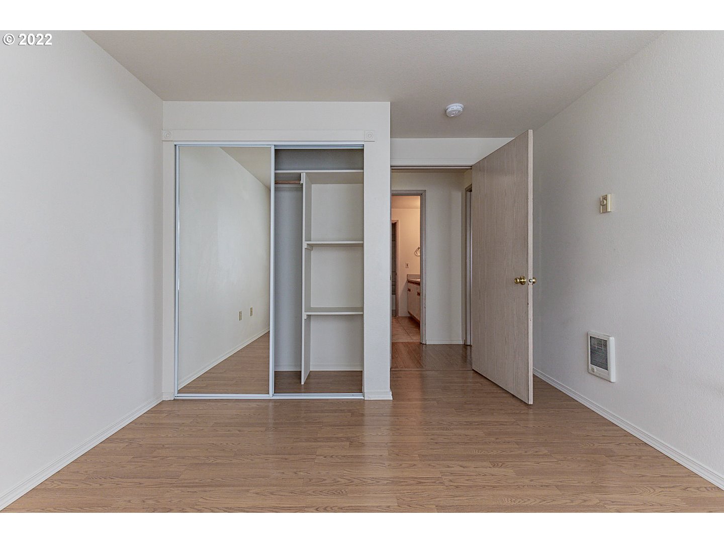 17548 Northwest Springville Road, Unit 11 Portland, OR 97229 - Photo 19 of 31 Gallery Image 19