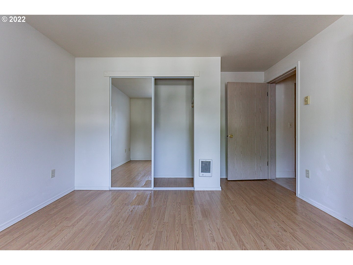17548 Northwest Springville Road, Unit 11 Portland, OR 97229 - Photo 21 of 31 Gallery Image 21