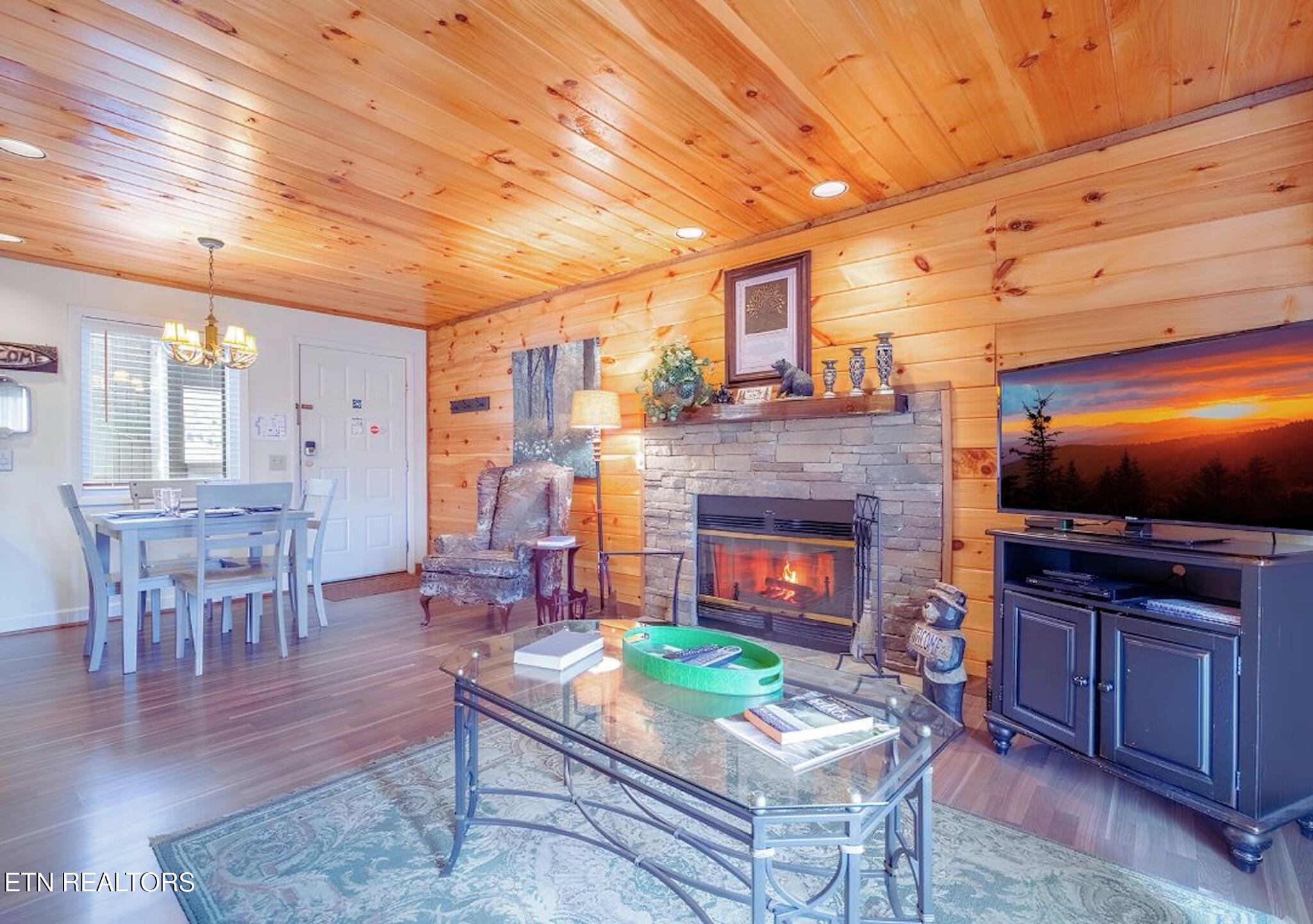 3710 Weber Road, Unit B202 Gatlinburg, TN 37738 - Photo 7 of 42 DR LR B202