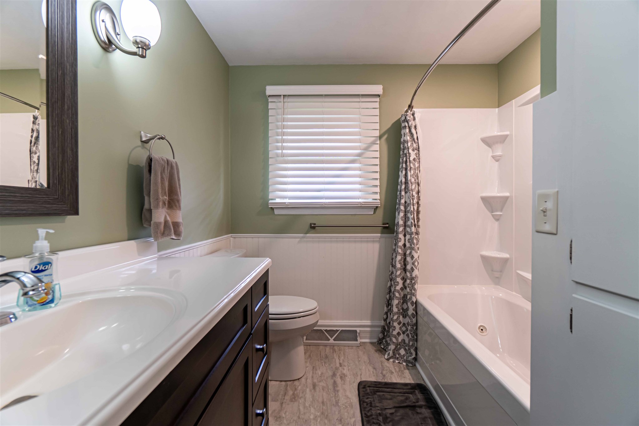 13499 Antioch Road Tremont, IL 61568 - Photo 29 of 46