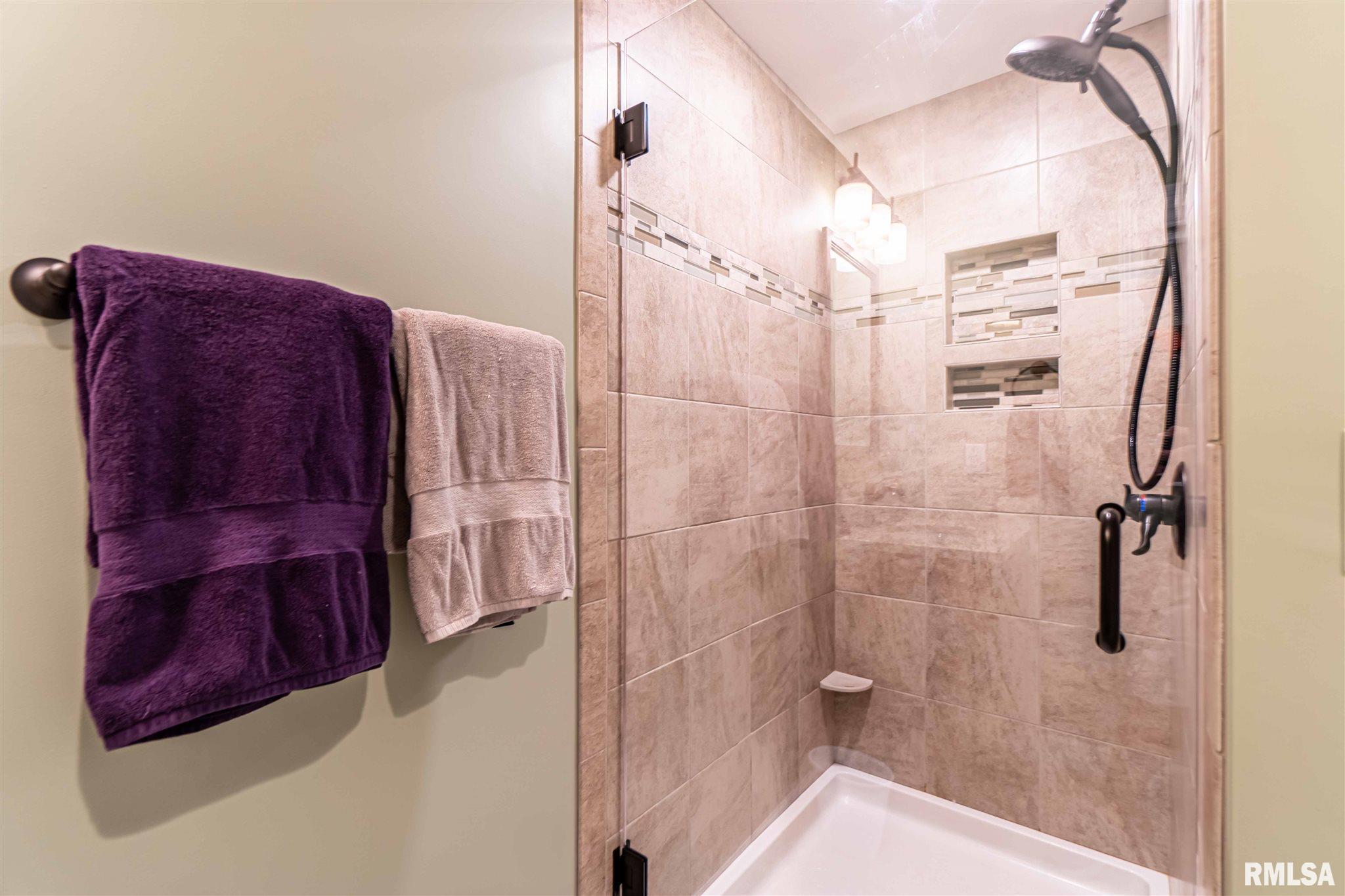 13499 Antioch Road Tremont, IL 61568 - Photo 35 of 46