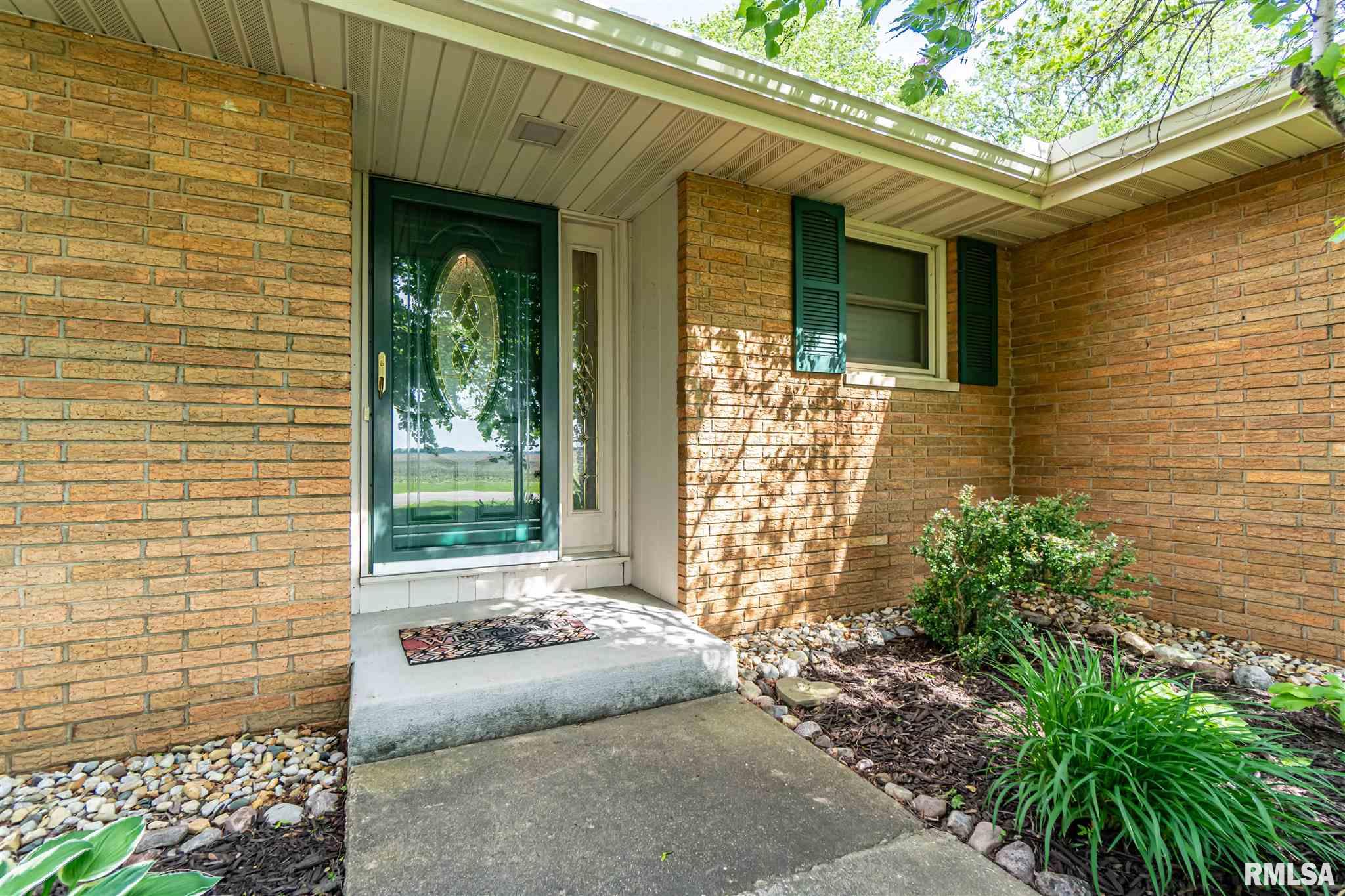 13499 Antioch Road Tremont, IL 61568 - Photo 9 of 46