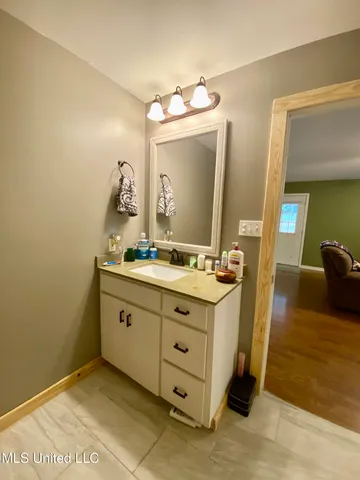 $155,000 | 22 Uncle Pete Road, Carriere, MS 39426