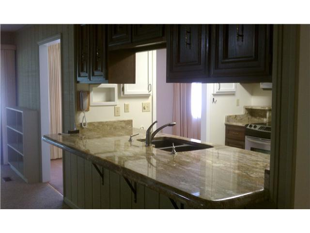 7159 Lantern Road Indianapolis, IN 46256 - Photo 7 of 17 Gallery Image 7