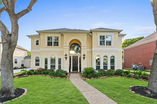 $929,000 | 1622 Cottage Landing Lane, Houston, TX 77077