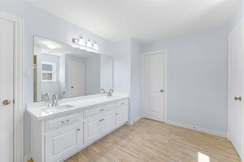 $929,000 | 1622 Cottage Landing Lane, Houston, TX 77077