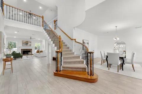 $945,000 | 1622 Cottage Landing Lane, Houston, TX 77077