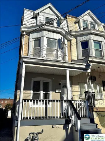 $1,995 | 909 South Hall Street, Allentown, PA 18103
