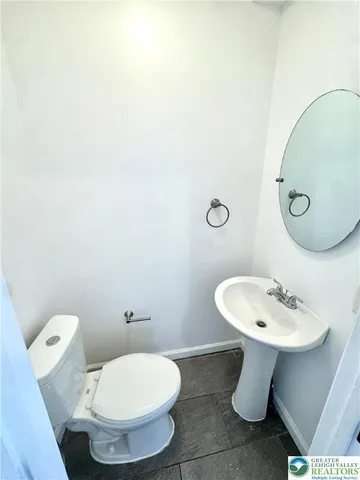 $1,995 | 909 South Hall Street, Allentown, PA 18103