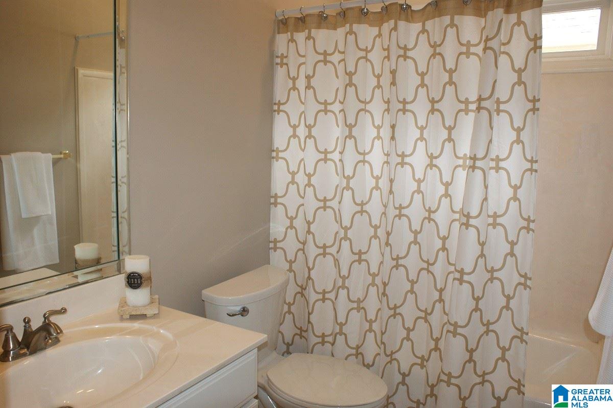 112 Paradise Lake Road Birmingham, AL 35244 - Photo 13 of 26