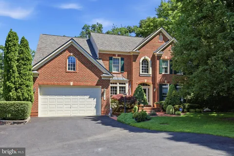 $5,950 | 5767 Bush Hill Drive, Alexandria, VA 22310