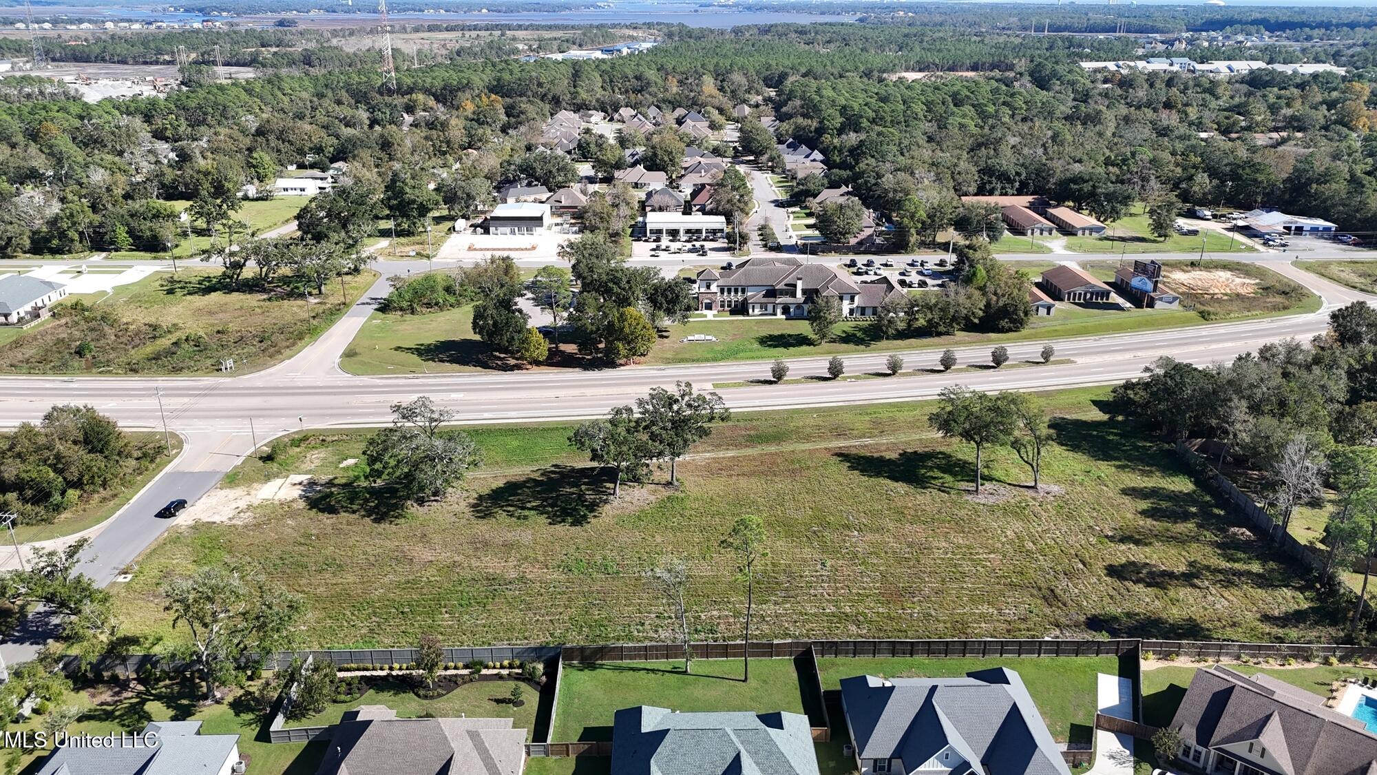 11451 Hillcrest Road Gulfport, MS 39503 - Photo 3 of 7 Hillcrest 2