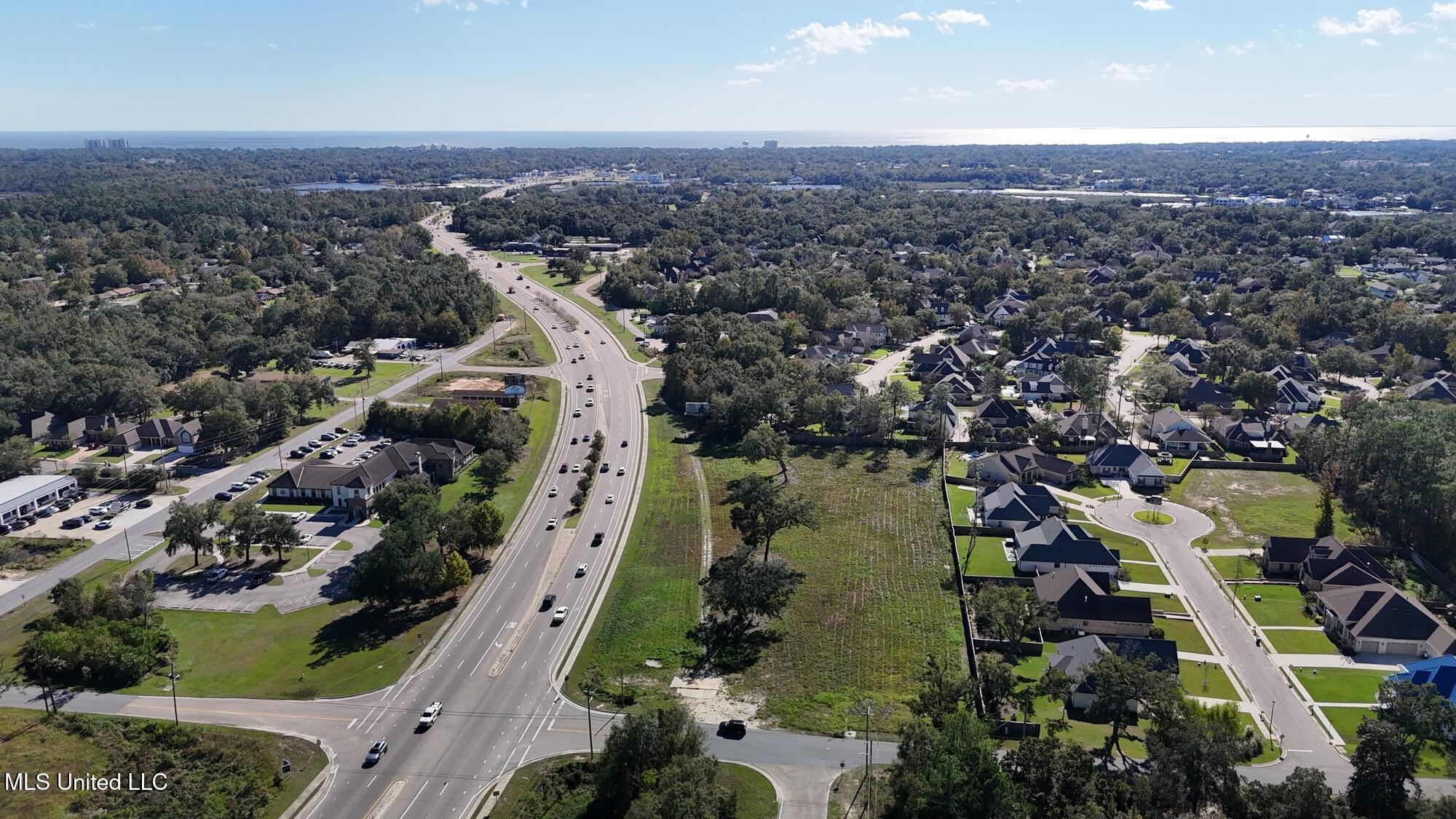 11451 Hillcrest Road Gulfport, MS 39503 - Photo 6 of 7 Hillcrest 5