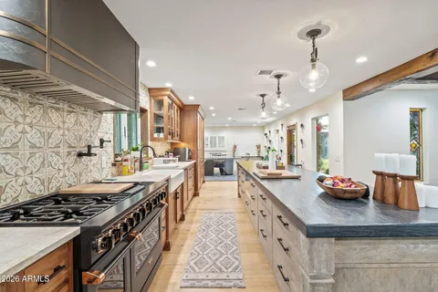 $3,300,000 | 6524 North 61st Street, Paradise Valley, AZ 85253