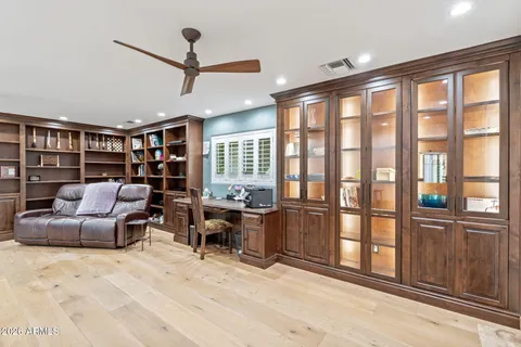 $3,300,000 | 6524 North 61st Street, Paradise Valley, AZ 85253