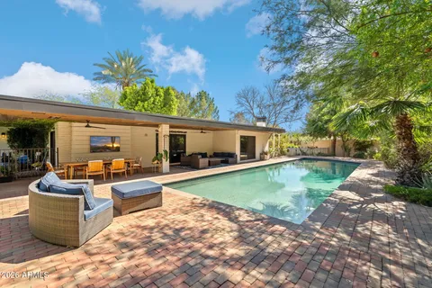 $3,300,000 | 6524 North 61st Street, Paradise Valley, AZ 85253