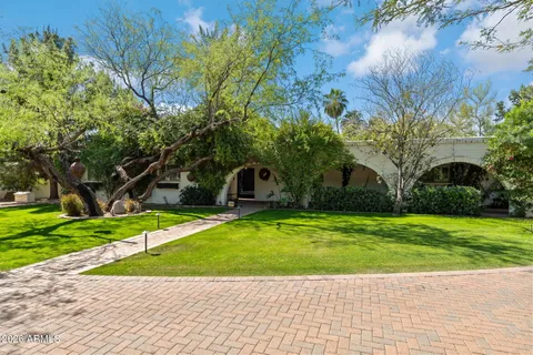 $3,300,000 | 6524 North 61st Street, Paradise Valley, AZ 85253