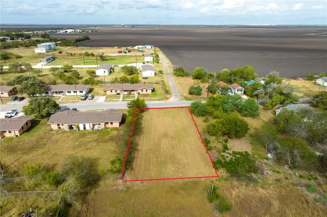 $35,000 | 436 Industrial Street, Taft, TX 78390