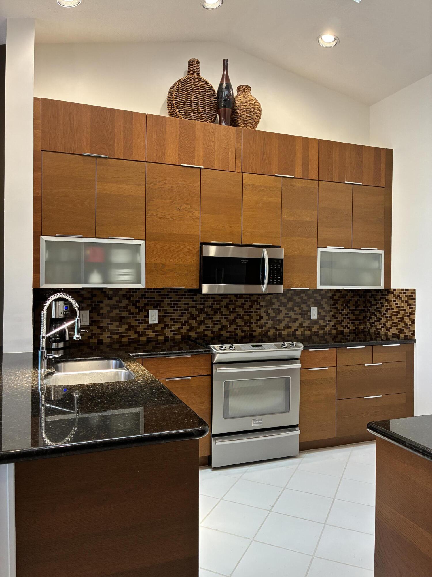 17223 Boca Club Boulevard, Unit 6 Boca Raton, FL 33487 - Photo 20 of 54 IMG_4981