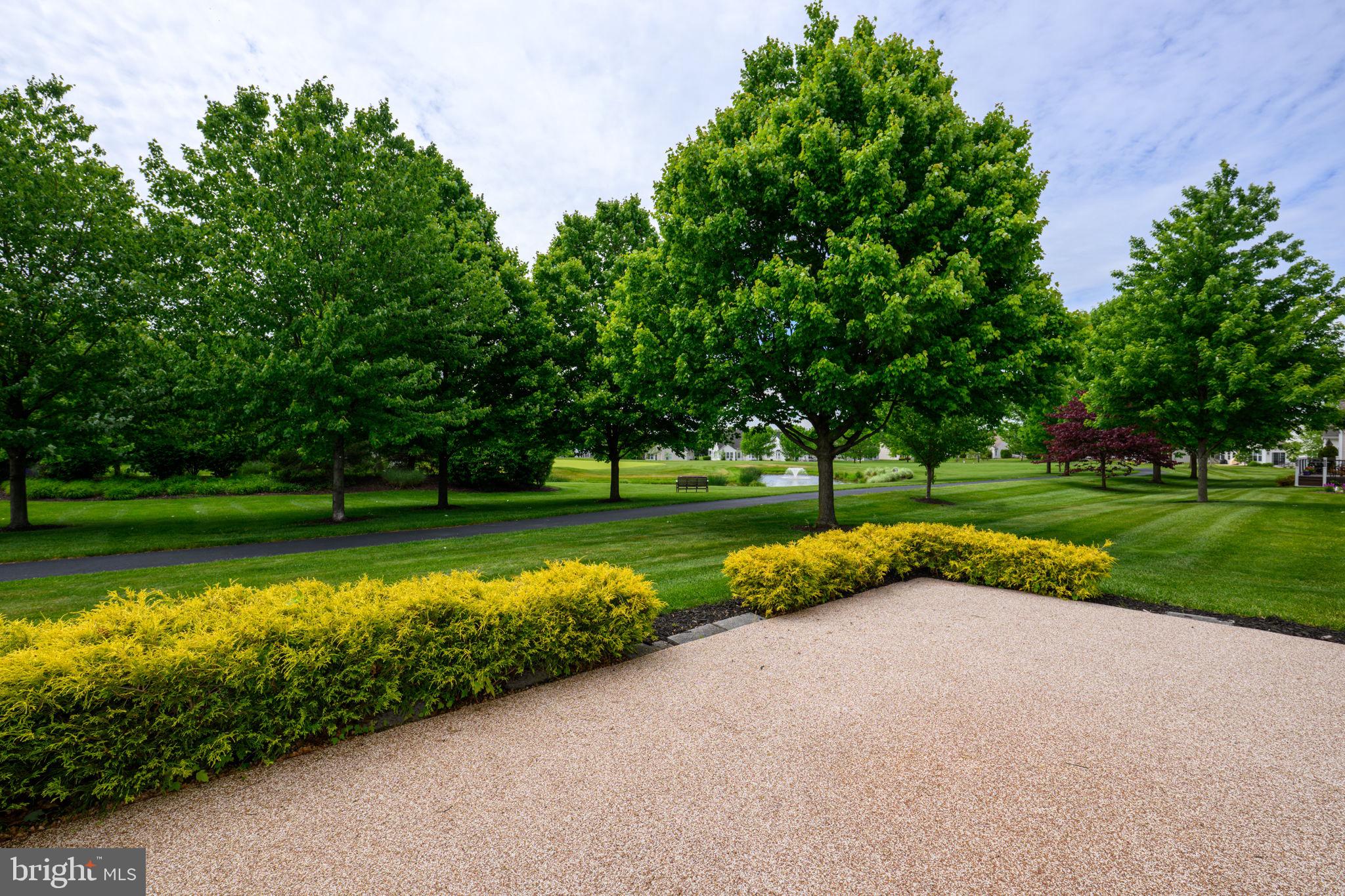 2040 Kingsview Road Macungie, PA 18062 - Photo 29 of 39 Flexrubber Patio with warranty