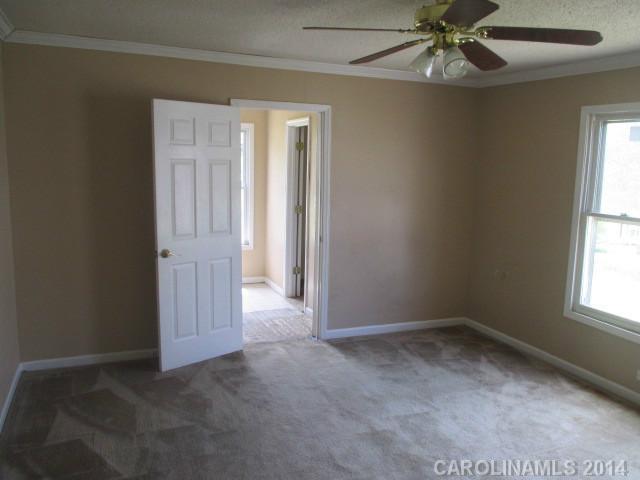 913 Bethpage Road Kannapolis, NC 28081 - Photo 5 of 10 Gallery Image 5