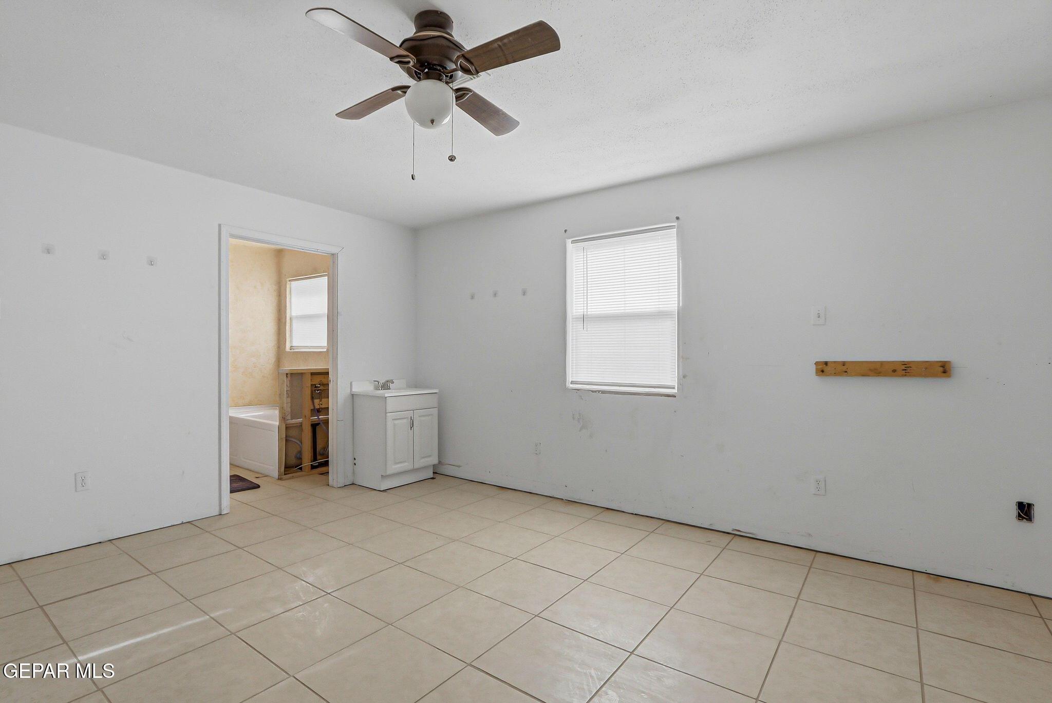 14424 Sam Hawken Road El Paso, TX 79938 - Photo 24 of 51 41-web-or-mls-IMG_1701