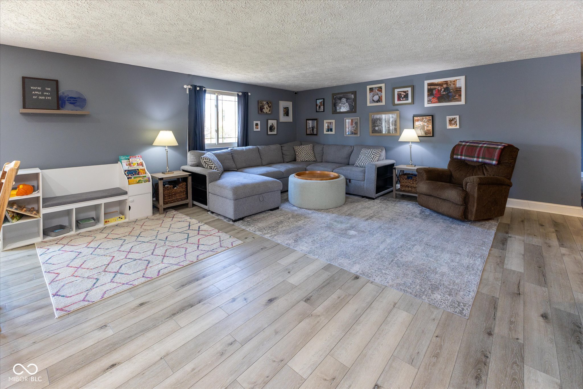 8214 Old Farm Road Indianapolis, IN 46256 - Photo 5 of 24