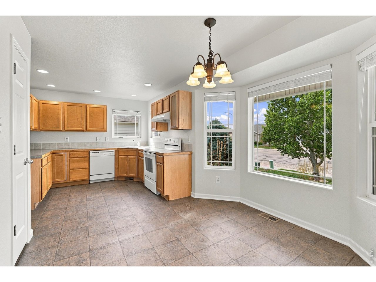 6974 McClellan Road Wellington, CO 80549 - Photo 5 of 30 Gallery Image 5