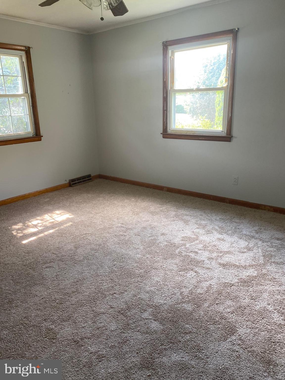 8527 Creek Road Pasadena, MD 21122 - Photo 15 of 18 bedroom3
