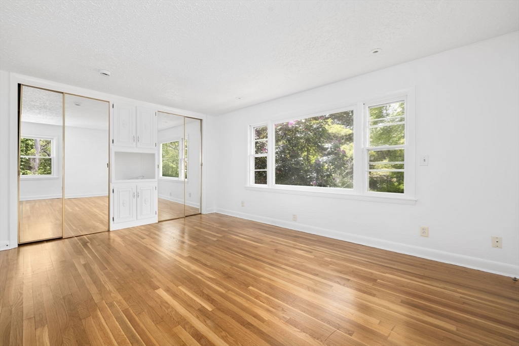 1157 Tucker Road Dartmouth, MA 02747 - Photo 18 of 28 Gallery Image 18