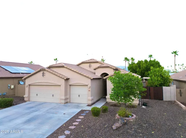$509,990 | 867 South Del Rio Court, Apache Junction, AZ 85119