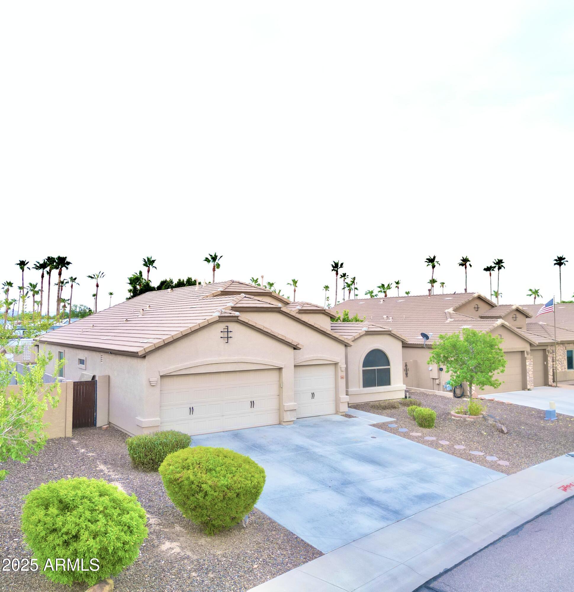 867 South Del Rio Court Apache Junction, AZ 85119 - Photo 37 of 37 2