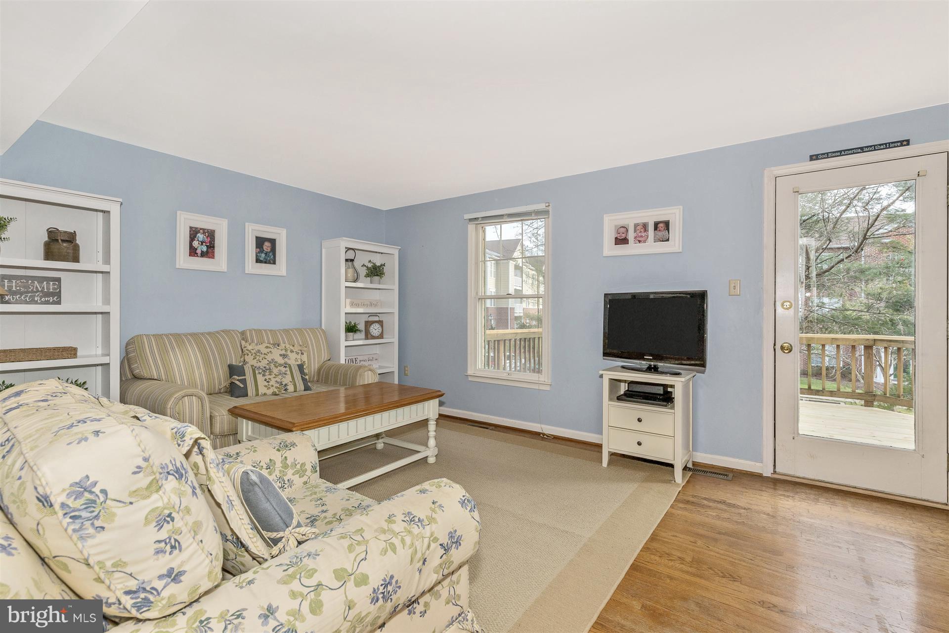 8037 Hollow Reed Court Frederick, MD 21701 - Photo 6 of 28 Gallery Image 6