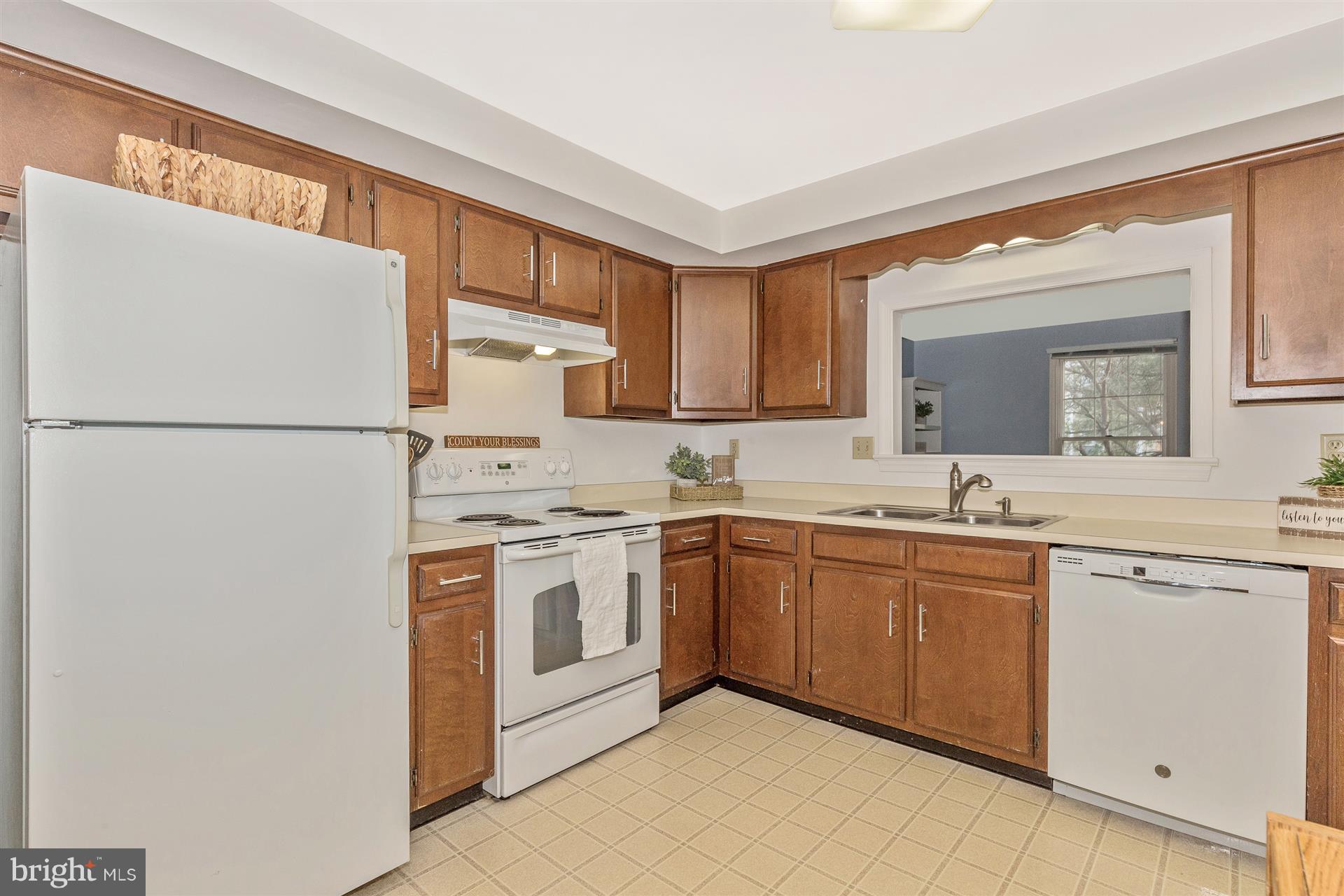 8037 Hollow Reed Court Frederick, MD 21701 - Photo 9 of 28 Gallery Image 9