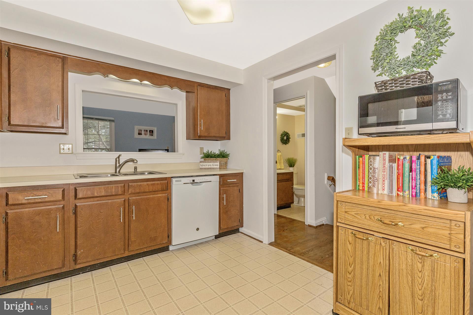 8037 Hollow Reed Court Frederick, MD 21701 - Photo 10 of 28 Gallery Image 10