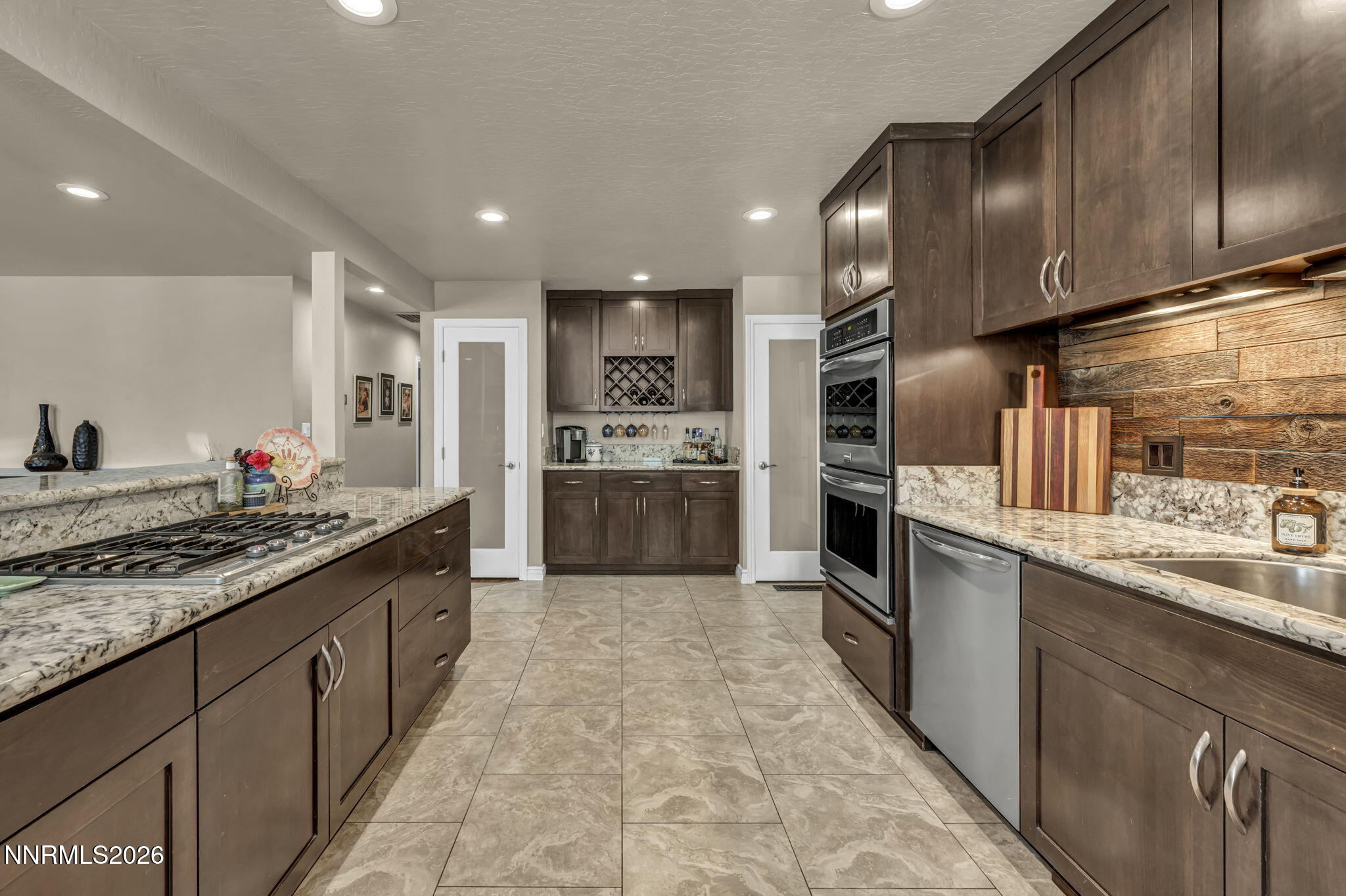 275 Hillcrest Drive Reno, NV 89509 - Photo 17 of 68 75-web-or-mls-275-hillcrest-dr