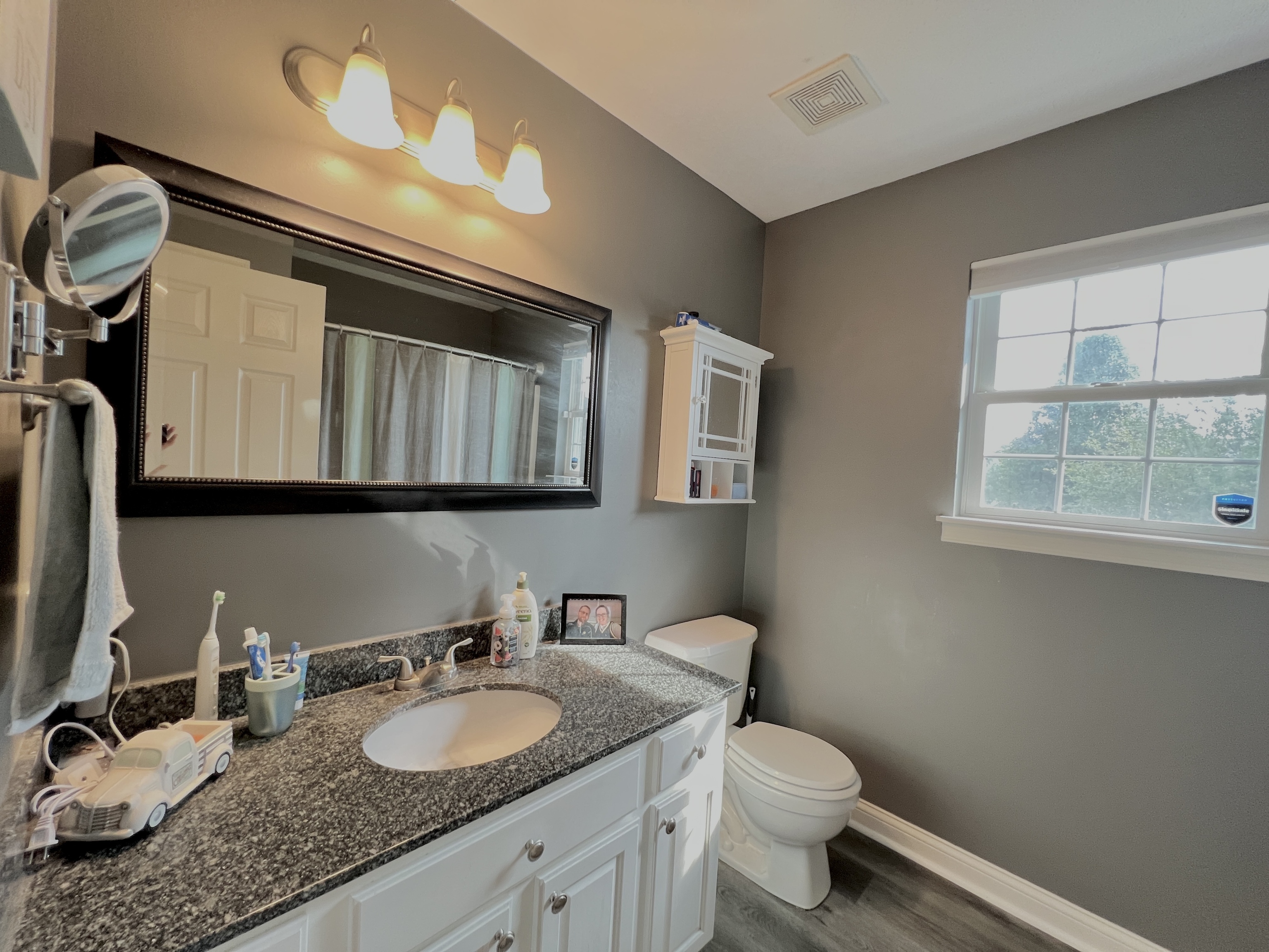 6142 East Meadow Ridge Road Columbus, IN 47203 - Photo 15 of 36 Gallery Image 15