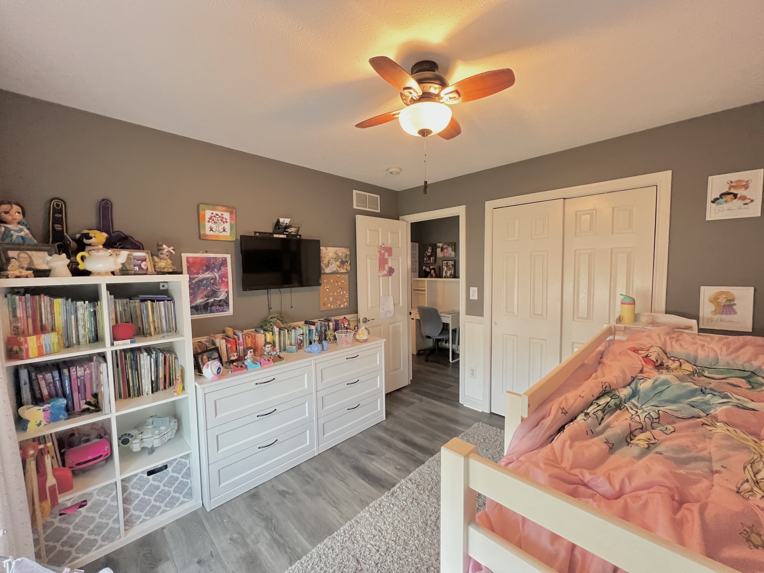 6142 East Meadow Ridge Road Columbus, IN 47203 - Photo 17 of 36 Gallery Image 17