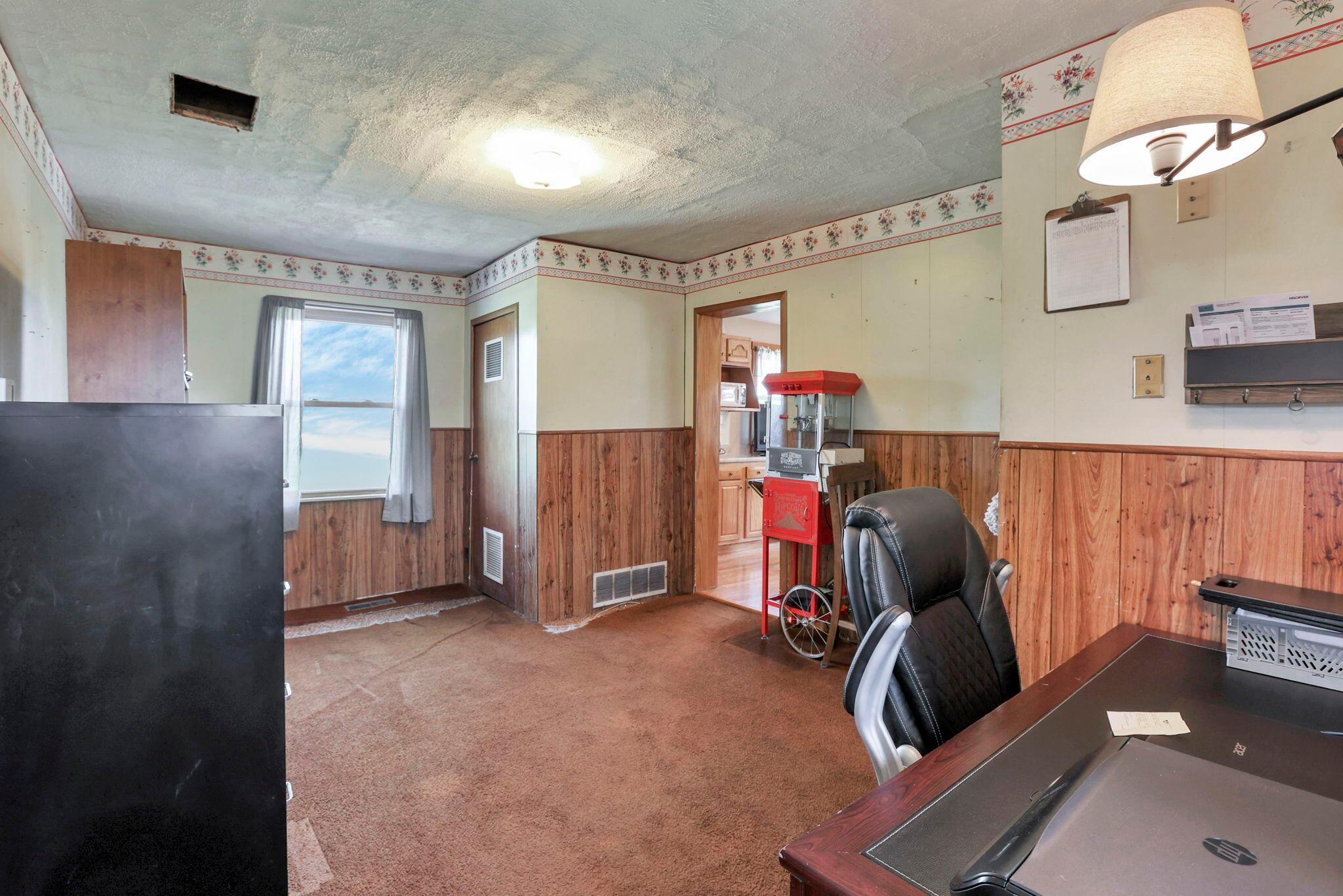 4120 Drinkle Road Southwest Amanda, OH 43102 - Photo 15 of 53 Dining Room