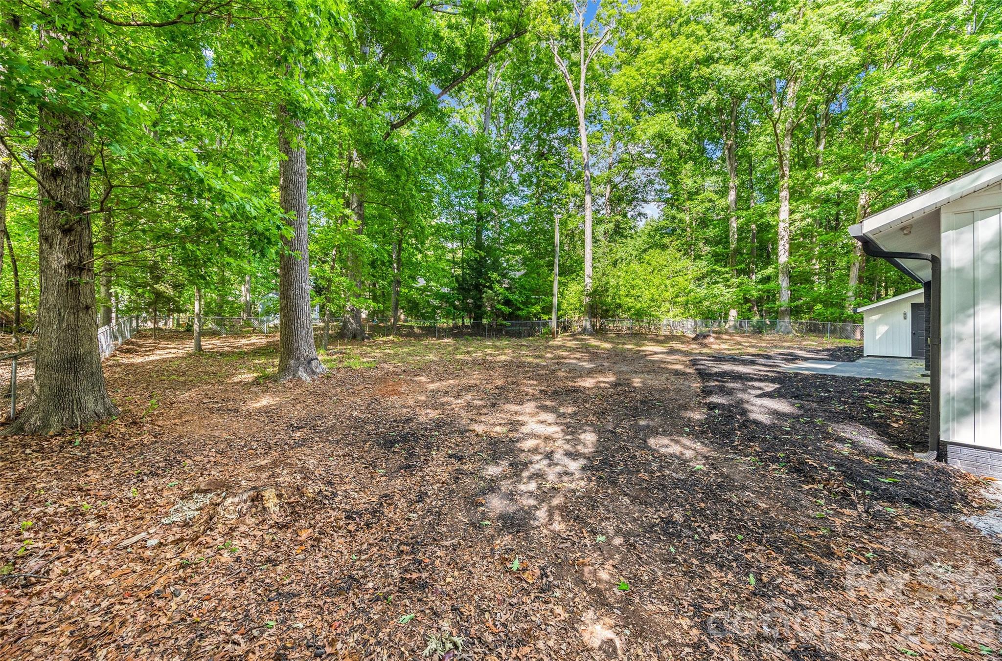 5950 Lake Wylie Road Clover, SC 29710 - Photo 31 of 36