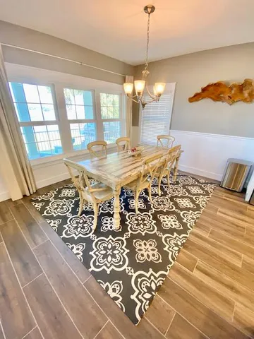 $7,500 | 906 Santa Rosa Boulevard, Fort Walton Beach, FL 32548