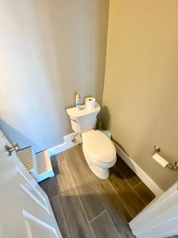 $7,500 | 906 Santa Rosa Boulevard, Fort Walton Beach, FL 32548