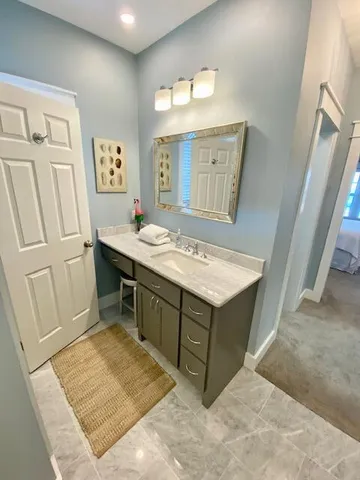 $7,500 | 906 Santa Rosa Boulevard, Fort Walton Beach, FL 32548