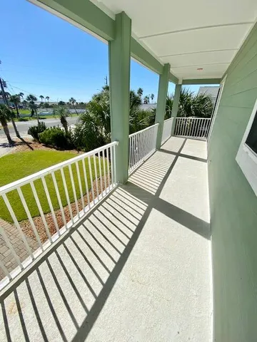 $7,500 | 906 Santa Rosa Boulevard, Fort Walton Beach, FL 32548