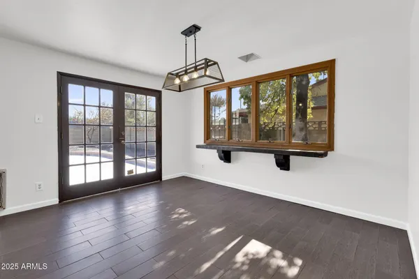 $4,850 | 1333 East Donner Drive, Tempe, AZ 85282